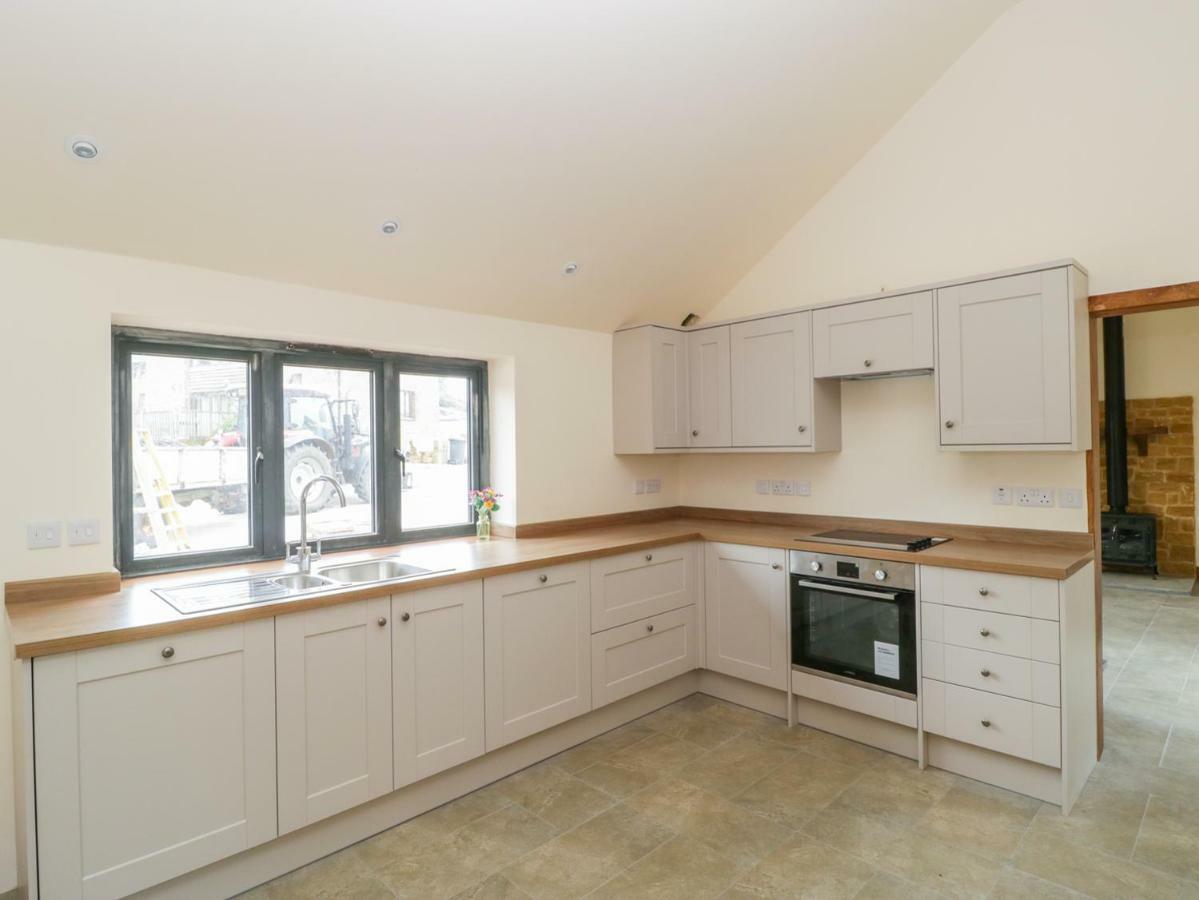 The Milking Barn Villa Yeovil Exterior foto