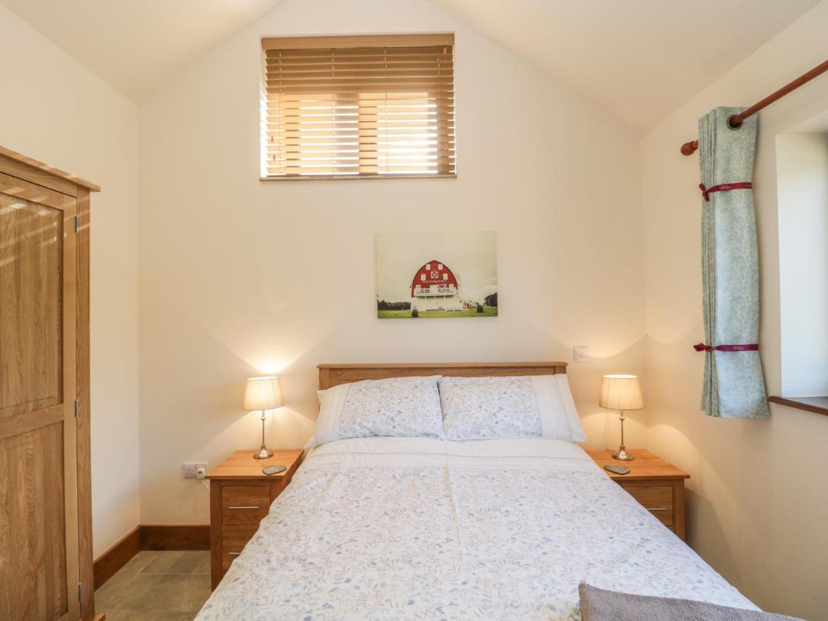 The Milking Barn Villa Yeovil Exterior foto